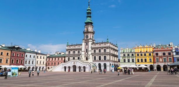 Alerty bezpieczeństwa odstraszają turystów od Zamościa, a grupy hotelowe kurczą się nawet o połowę