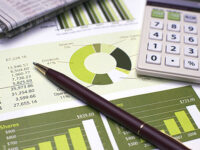 Dane finansowe – informacja finansowa – decyzje w hotelu