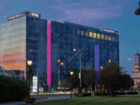 Czym się różni Hilton od by Hilton