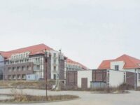 Syndyk sprzedaje niedokończony hotel Plaza w Ostródzie